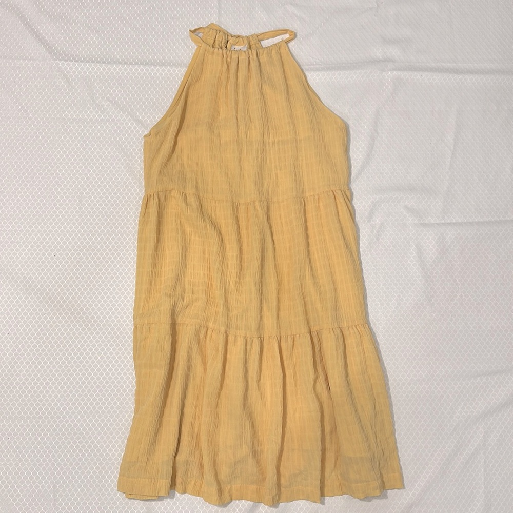 Beautiful yellow halter neck dress, knee length, NEW without tags
